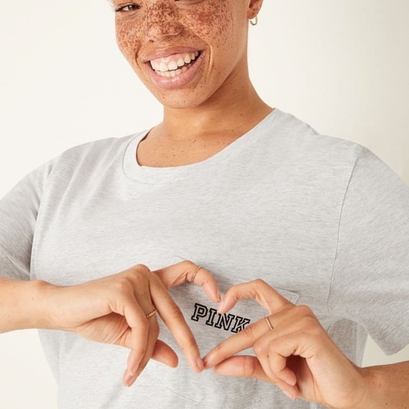 Victoria’s Secret PINK Campus Short Sleeve Tee Grey Red Plaid Graphic Large NEW - Picture 5 of 5